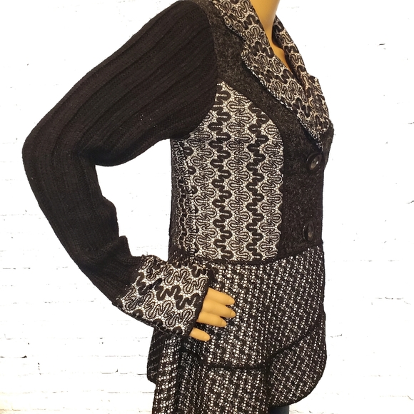 Beautiful Sioni NWT wool cardigan - Picture 2 of 8